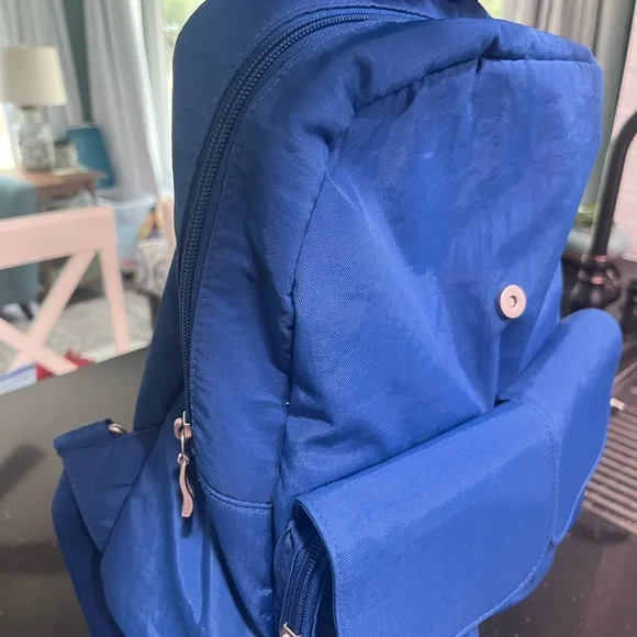 Baggallini Royal Blue Women’s’ Backpack - Picture 2 of 6